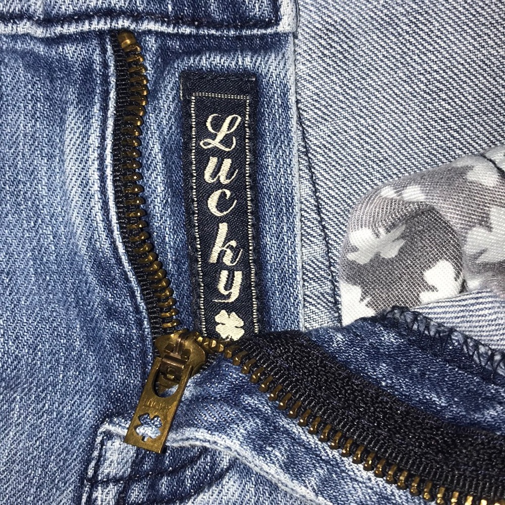 Lucky Jeans!